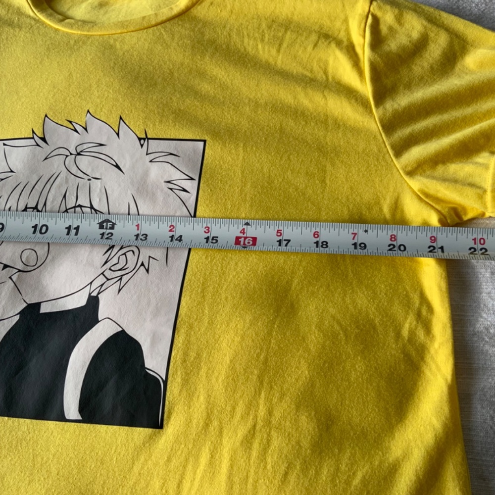 Japanese Anime Yellow T-shirt size 3XL (fits XL) & Handmade Duck Earrings - Picture 5 of 16